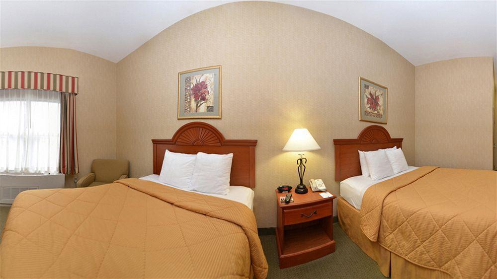 Comfort Inn & Suites Adj To Akwesasne Mohawk Casino Hogansburg Exteriér fotografie