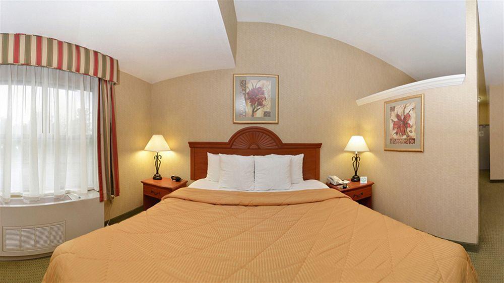 Comfort Inn & Suites Adj To Akwesasne Mohawk Casino Hogansburg Exteriér fotografie