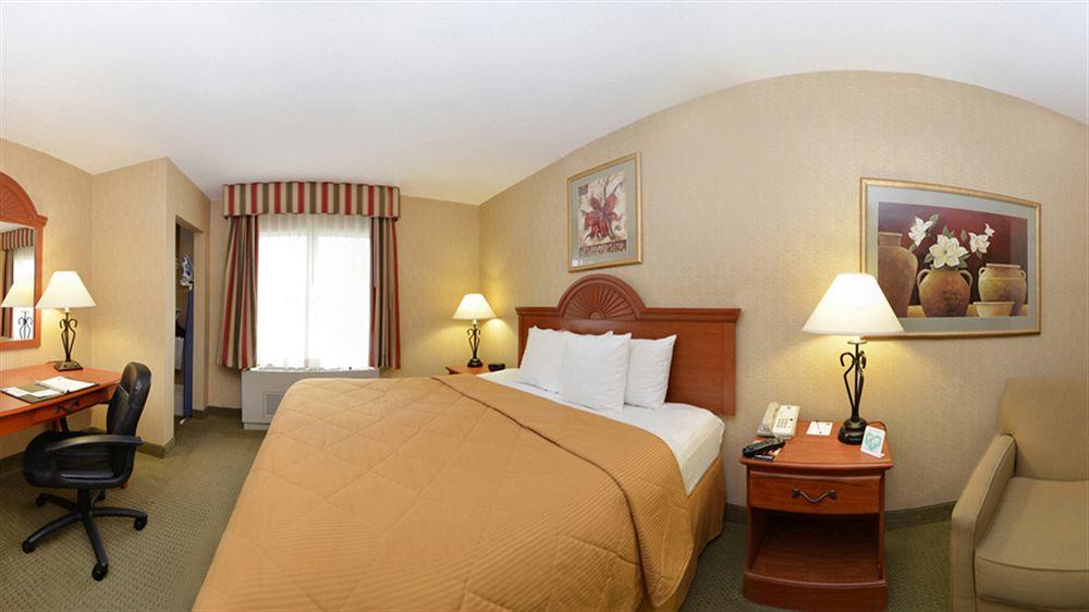 Comfort Inn & Suites Adj To Akwesasne Mohawk Casino Hogansburg Exteriér fotografie