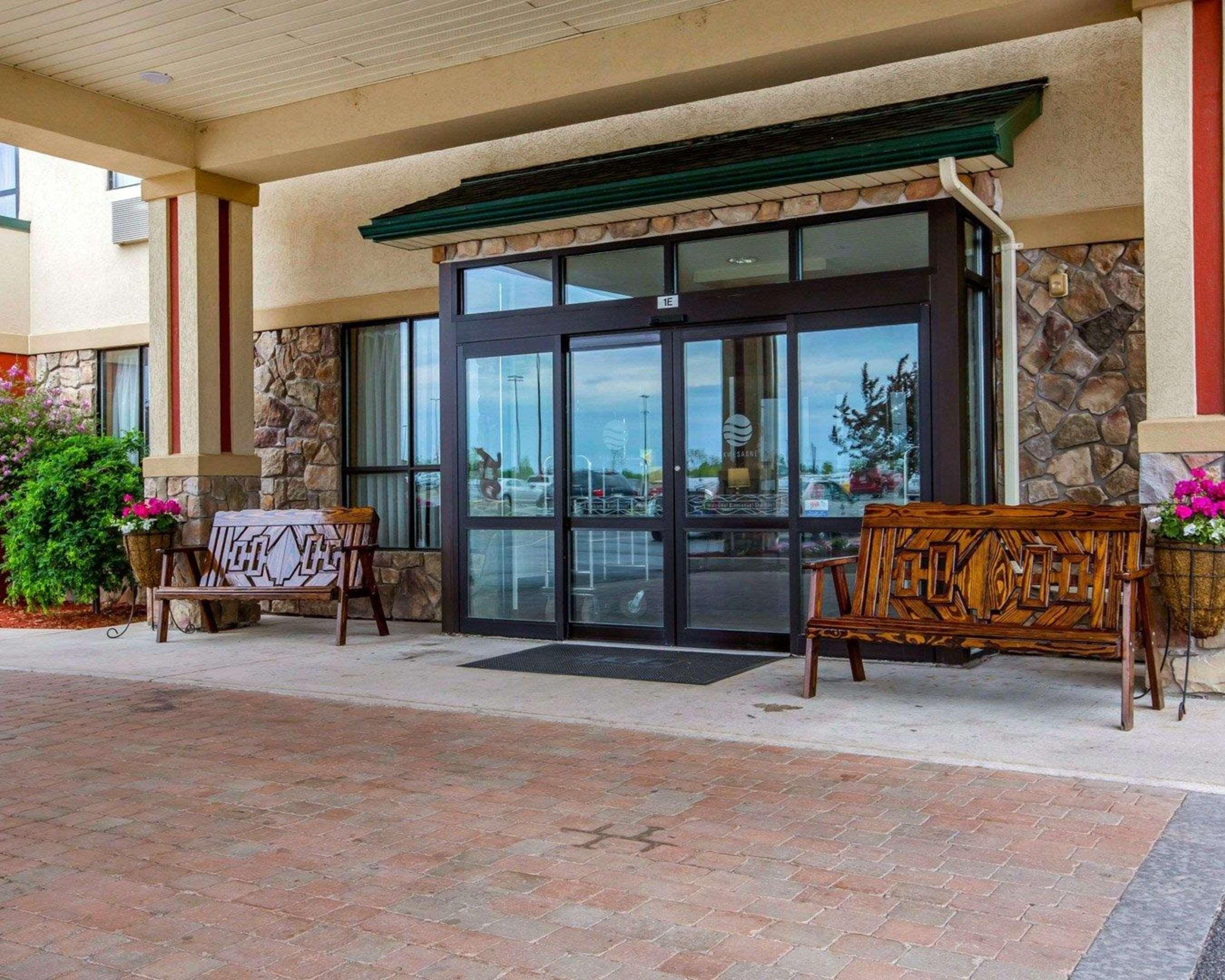 Comfort Inn & Suites Adj To Akwesasne Mohawk Casino Hogansburg Exteriér fotografie
