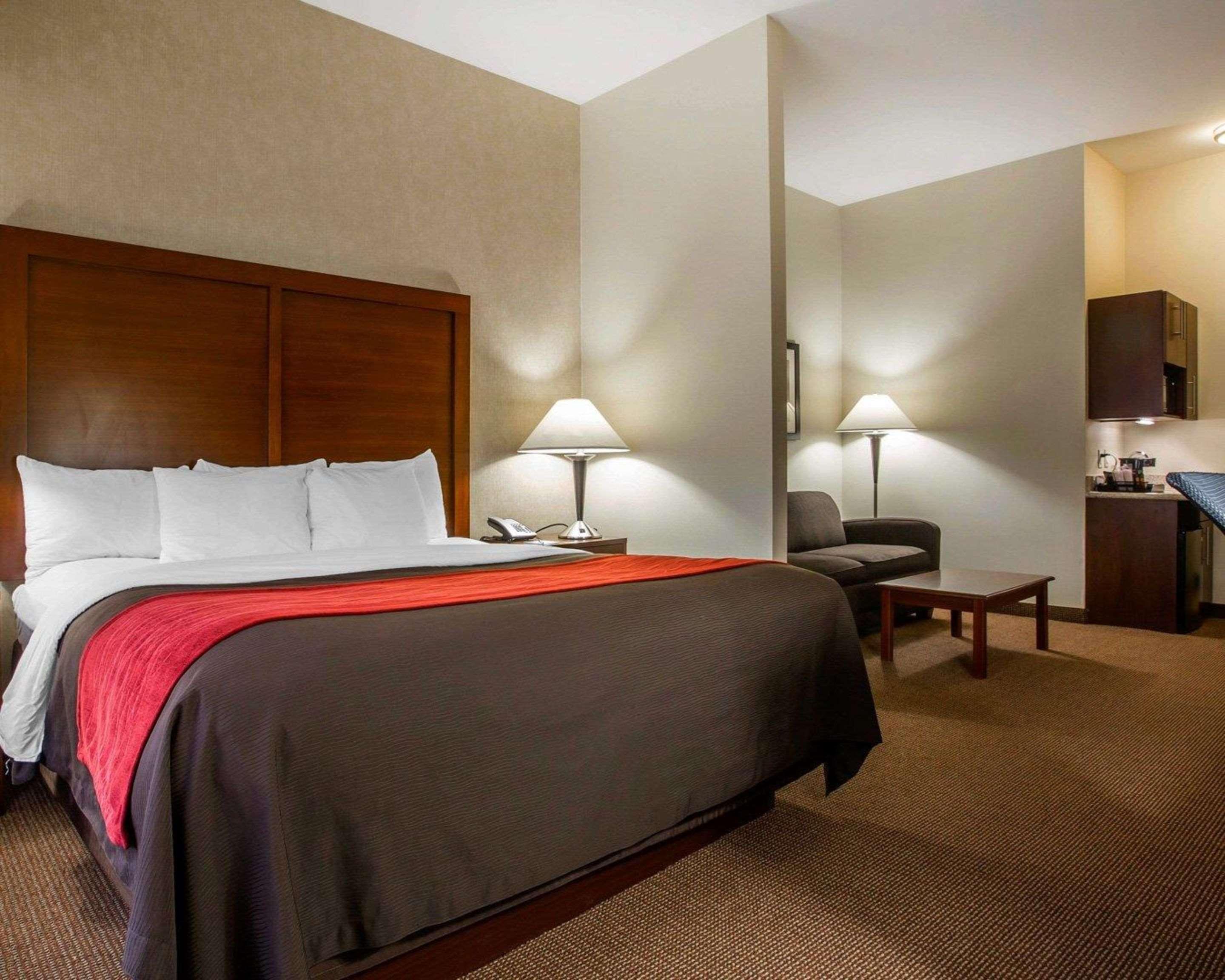 Comfort Inn & Suites Adj To Akwesasne Mohawk Casino Hogansburg Exteriér fotografie