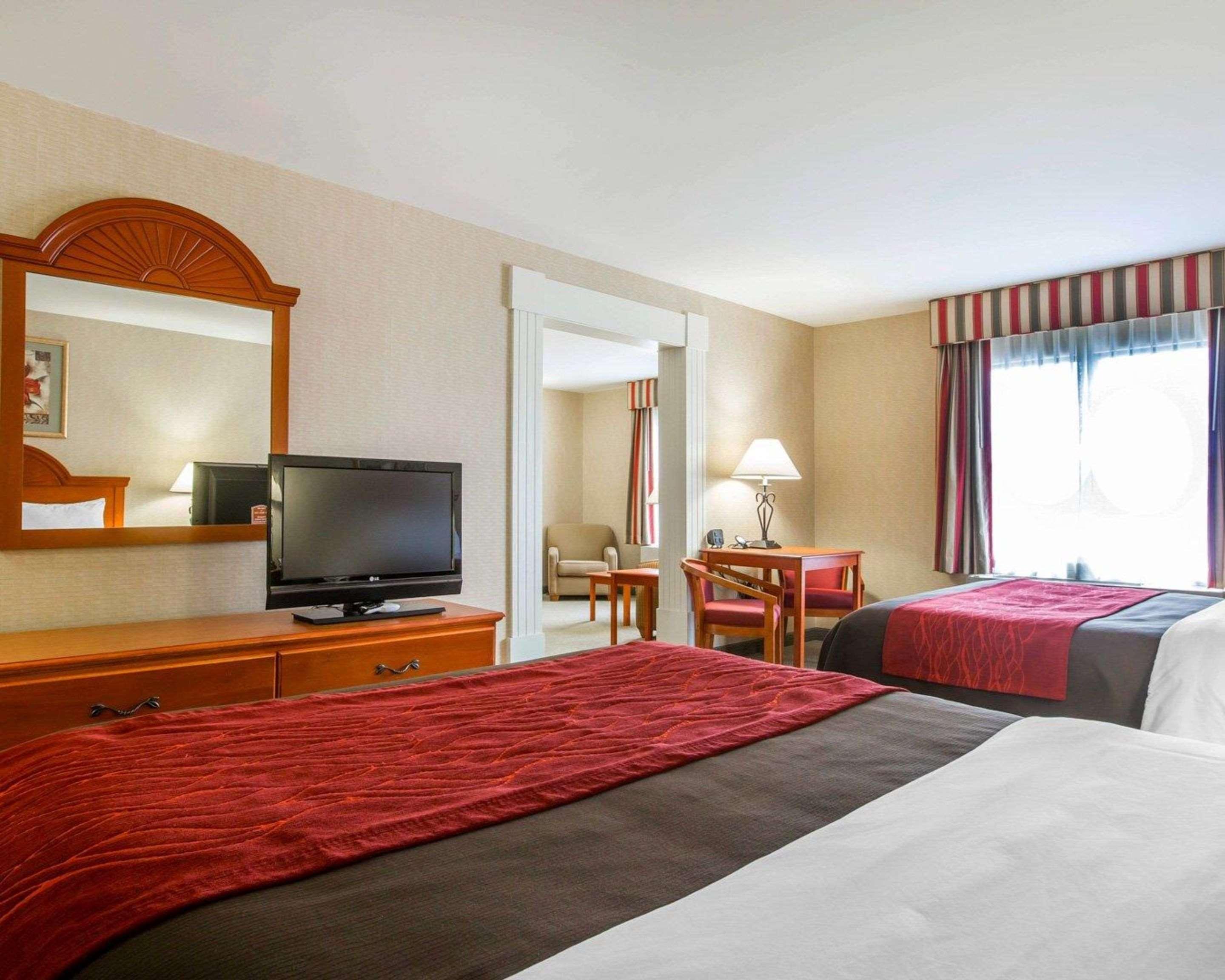 Comfort Inn & Suites Adj To Akwesasne Mohawk Casino Hogansburg Exteriér fotografie