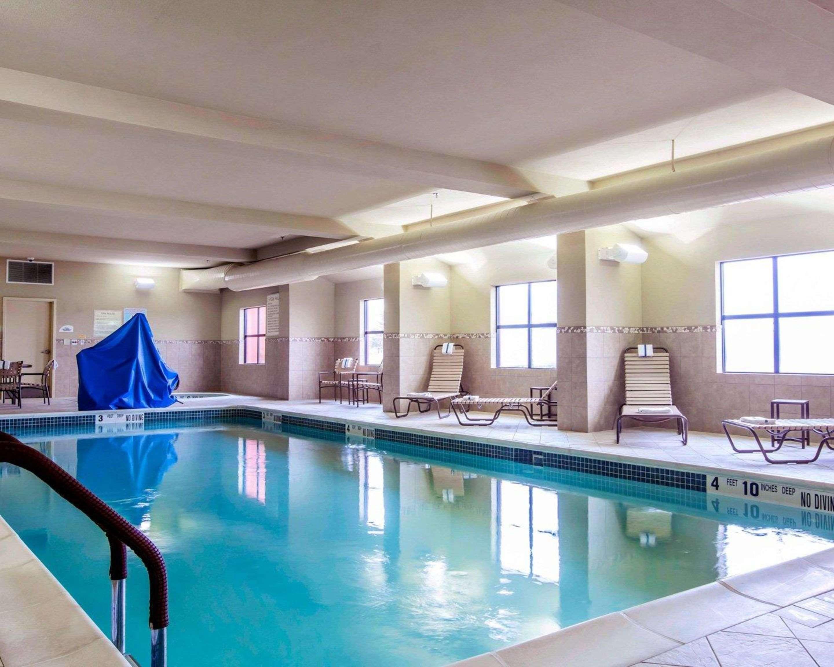 Comfort Inn & Suites Adj To Akwesasne Mohawk Casino Hogansburg Exteriér fotografie