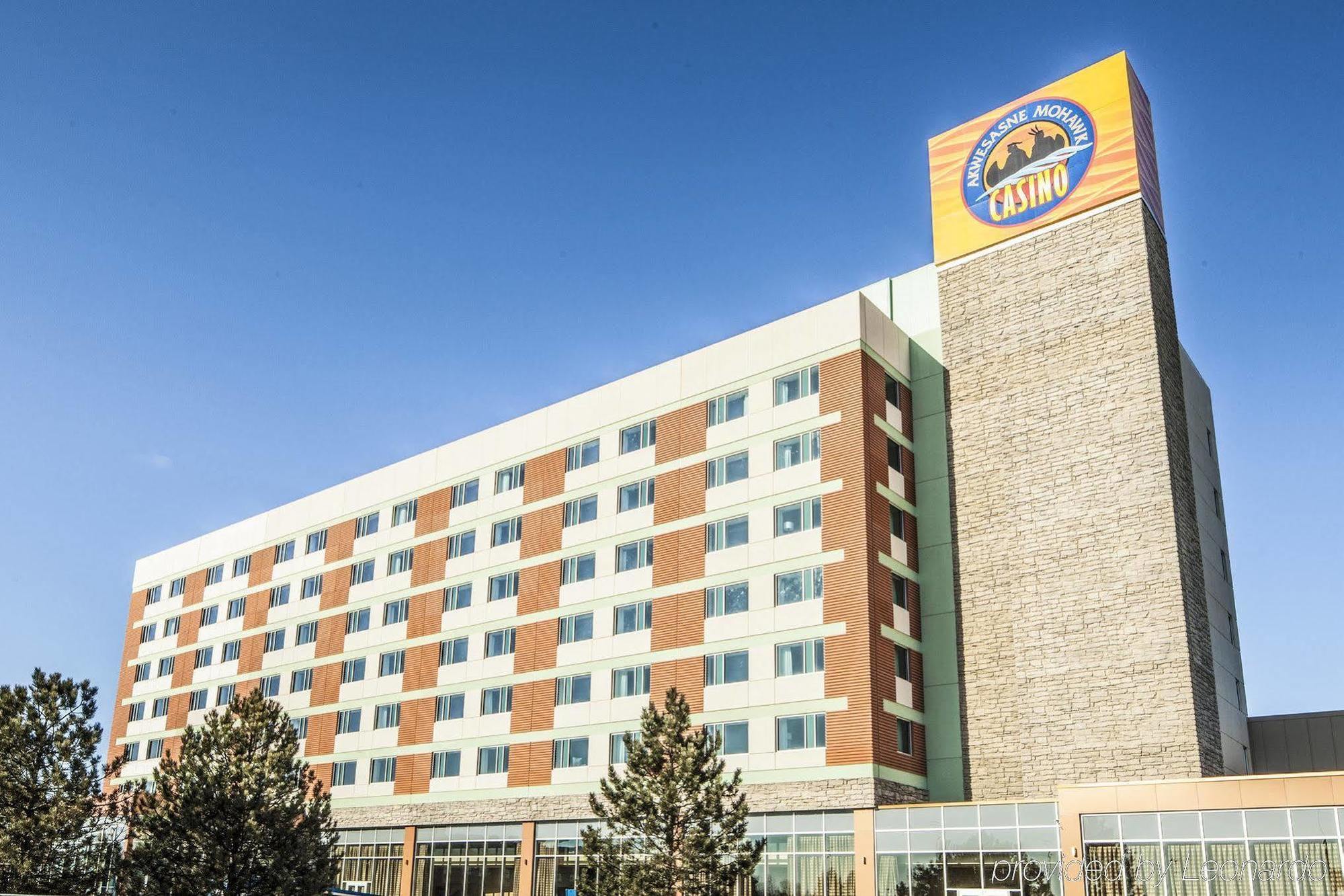 Comfort Inn & Suites Adj To Akwesasne Mohawk Casino Hogansburg Exteriér fotografie